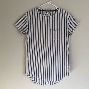 Men’s White w/ Navy blue stripes Tee from Urban O